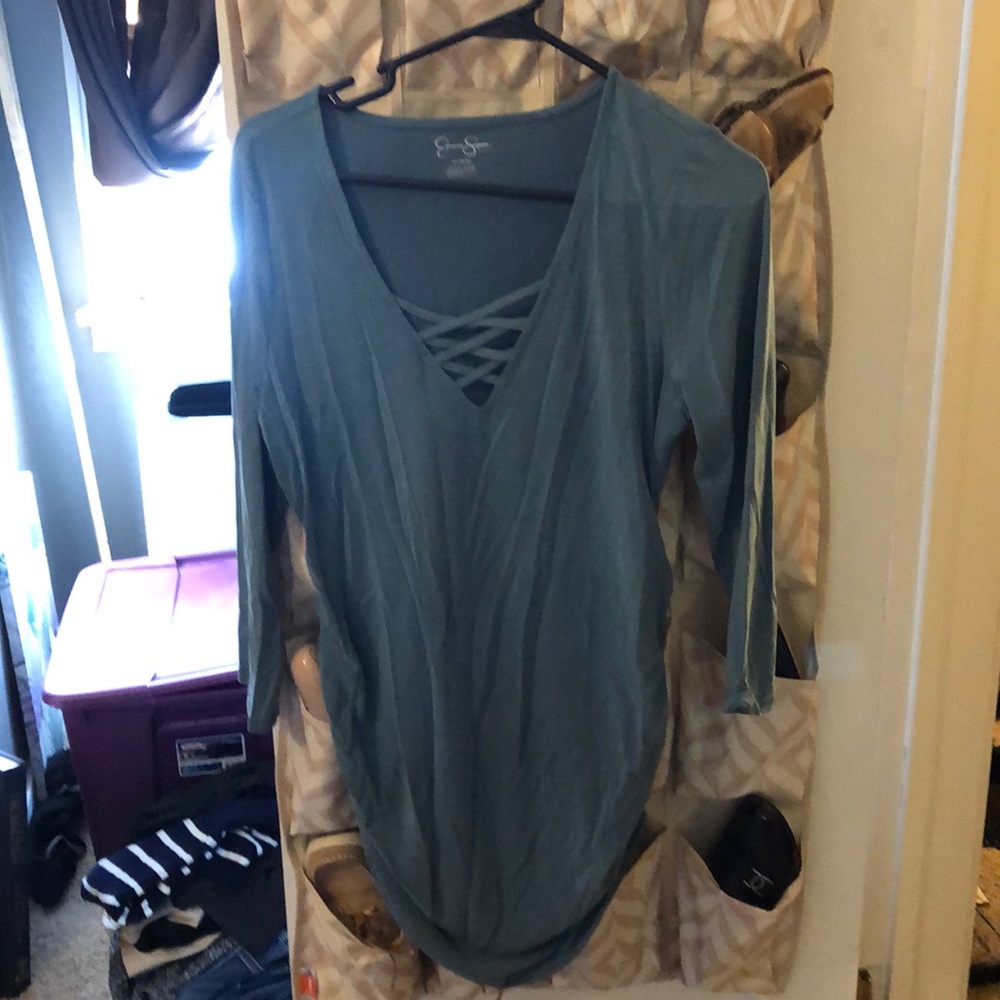 Maternity quarter sleeve